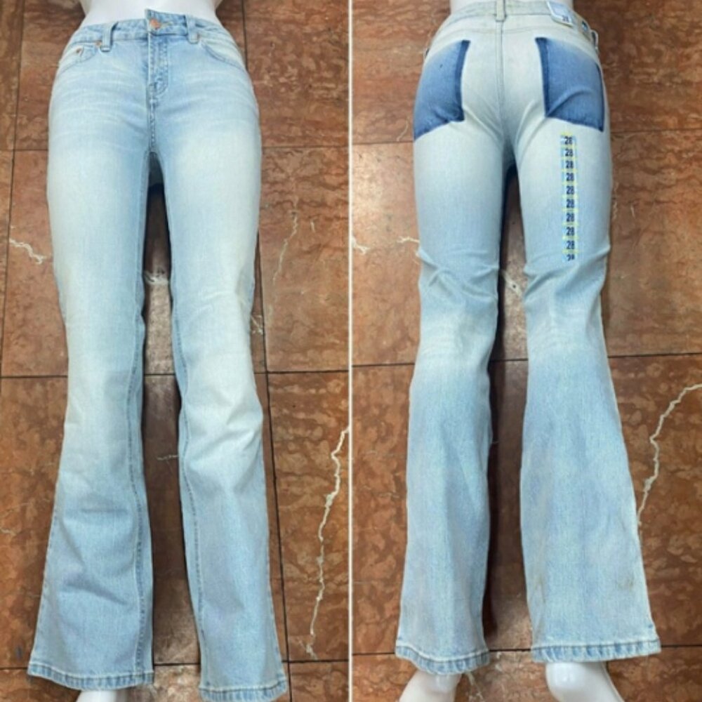 Women’s Azzure Bleached Sandblast Denim Pants NWT